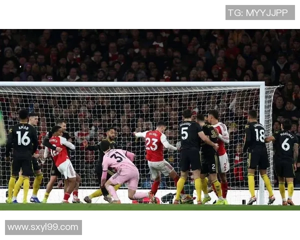 曼联与本菲卡友谊赛战成平局绝杀瞬间引发全场热烈反响